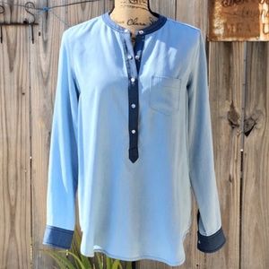 Vince Buttoned Chambray Shirt (L-Blue Jean)